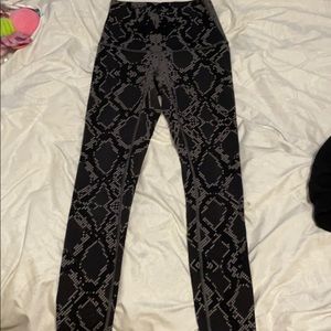 Lululemon leggings